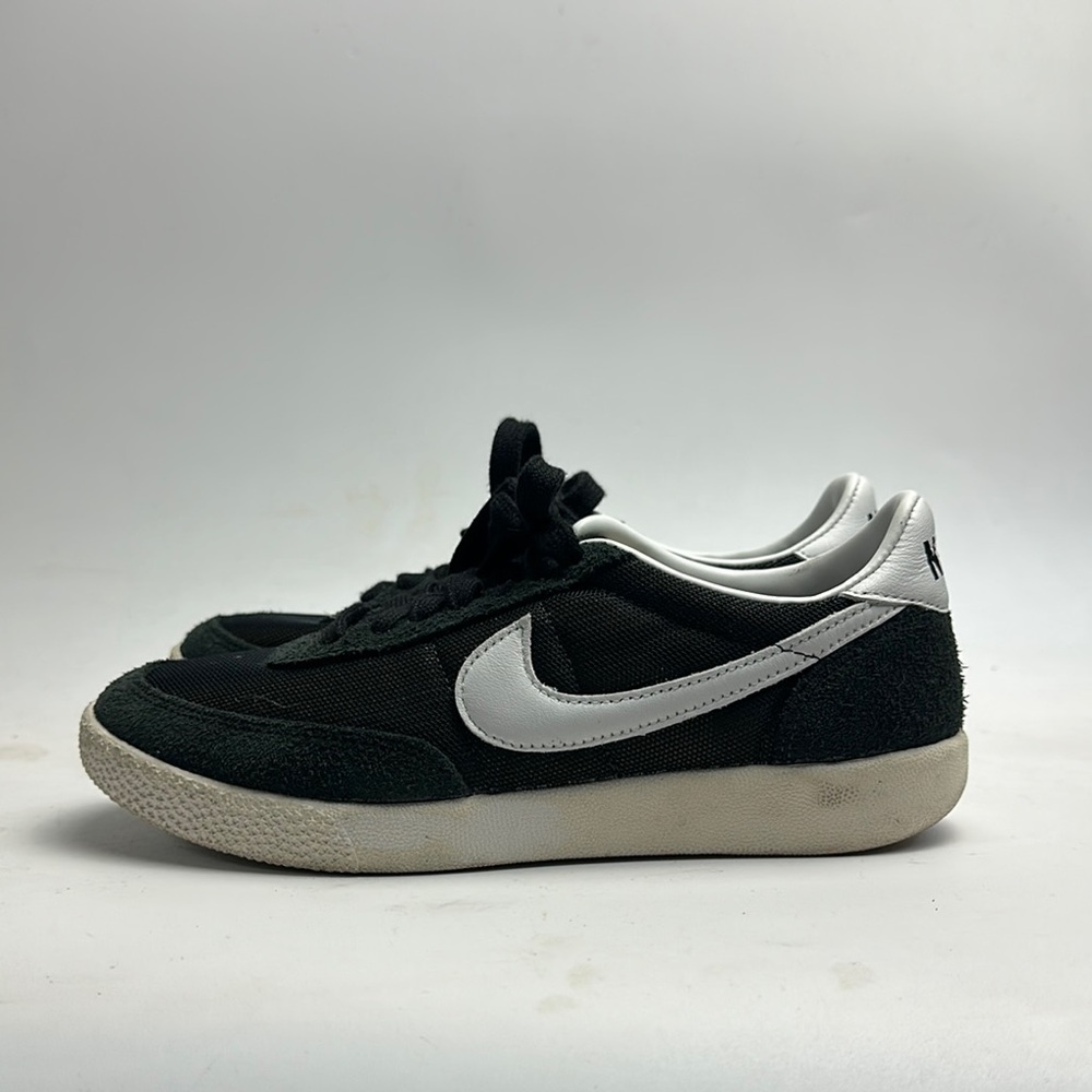 Nike Black and White Sneakers